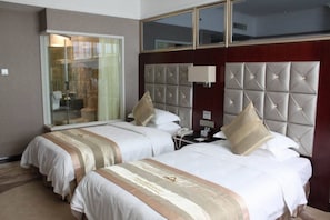 Minibar, in-room safe, desk, blackout drapes