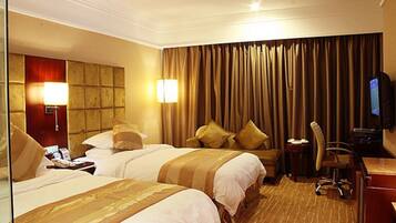 Minibar, in-room safe, desk, blackout drapes