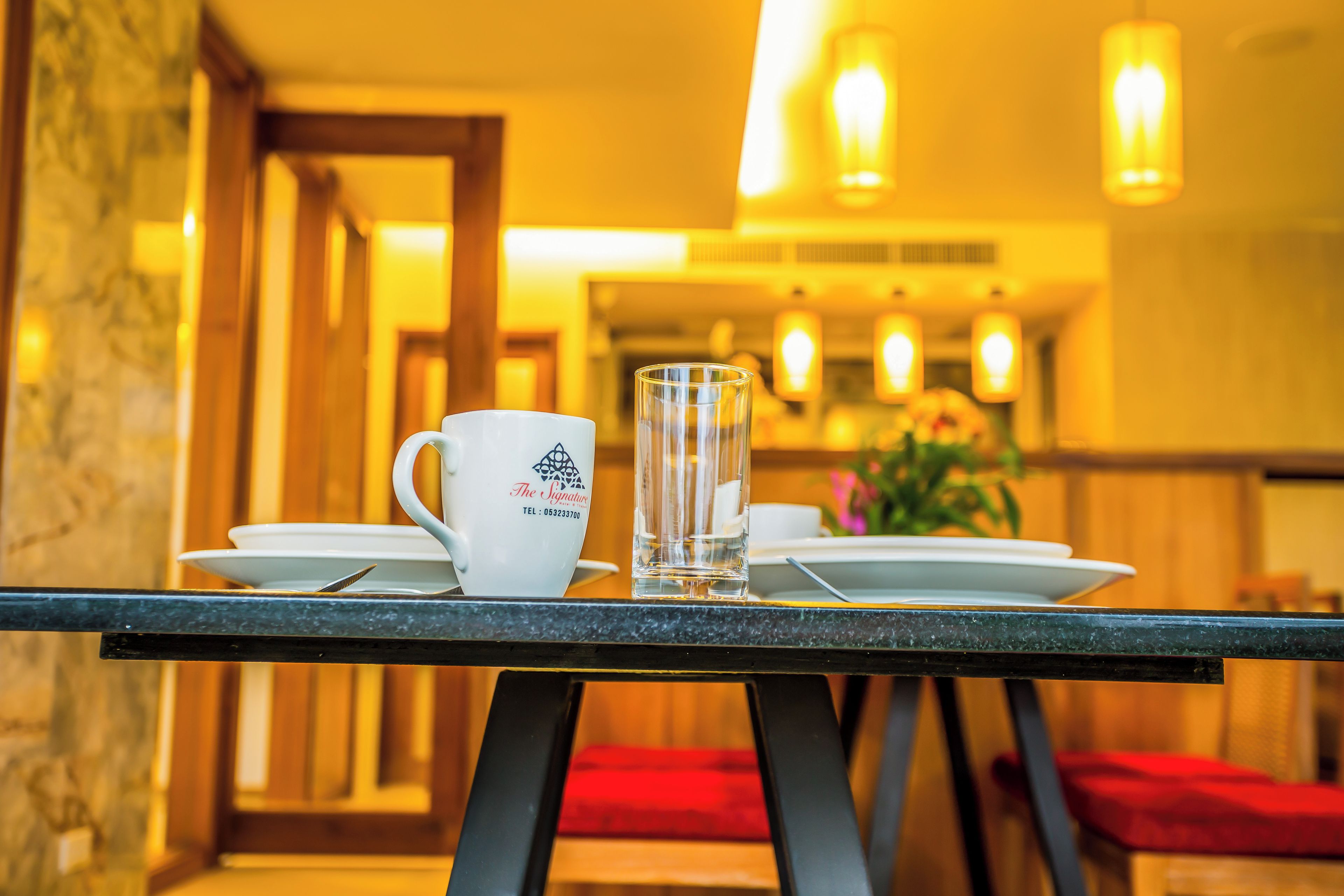 Breakfast area
