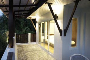 3 bedrooms, blackout curtains, rollaway beds, free WiFi - Villa Vela Krabi (Krabi)