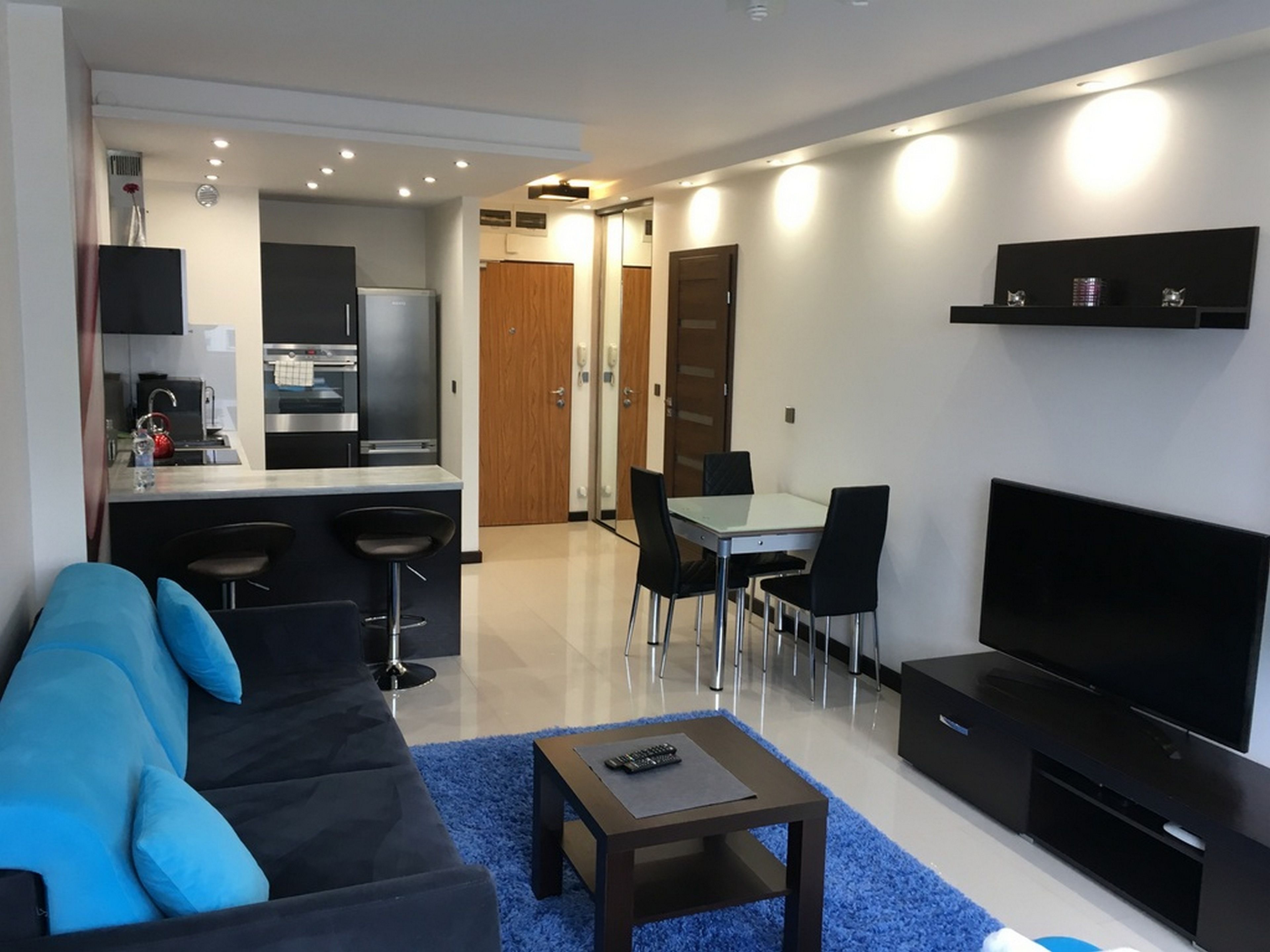 Deluxe Apartment (Bandurskiego 95) | Private kitchenette | Fridge, oven, stovetop, espresso maker