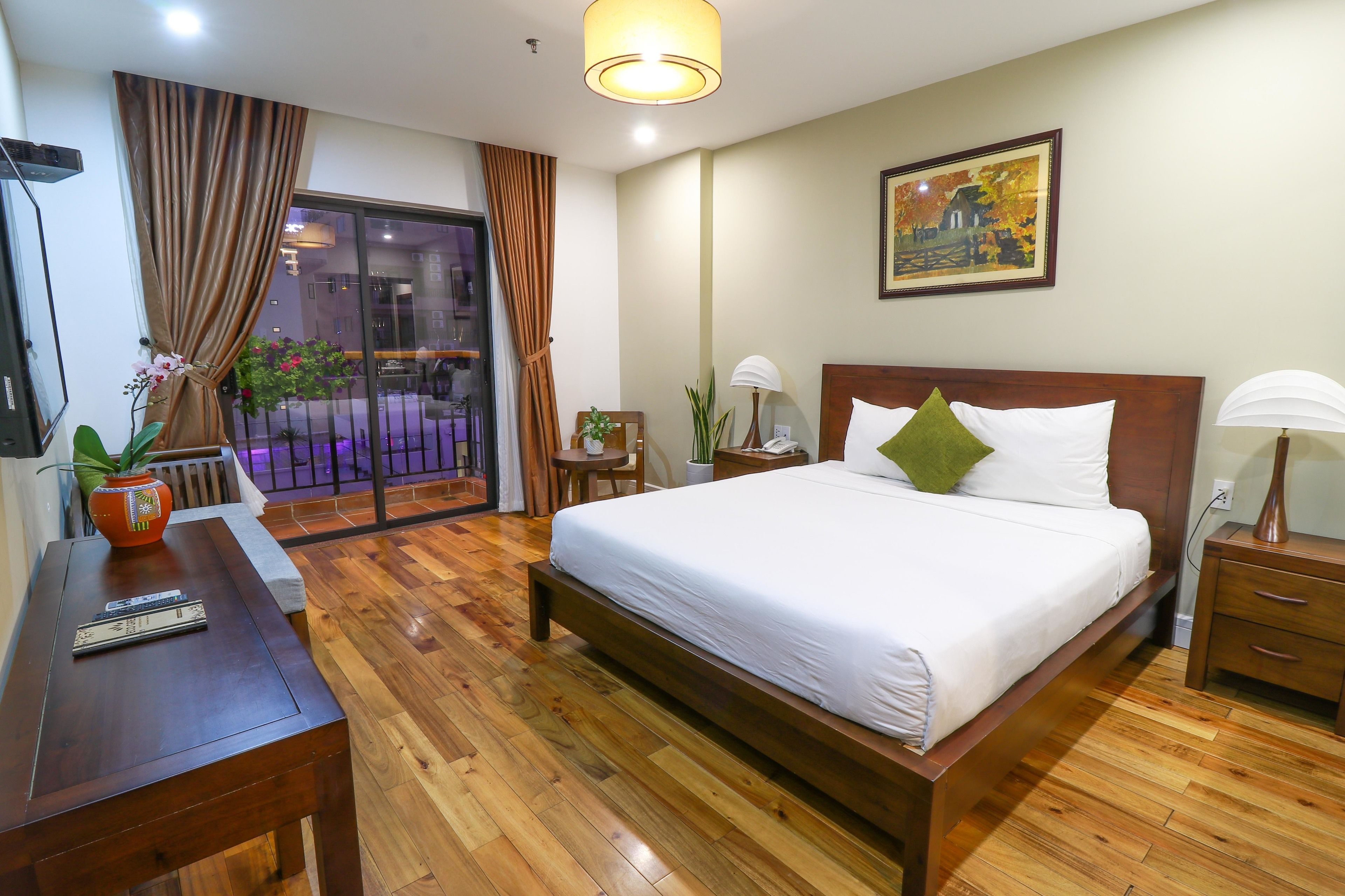 eco suite with balcony | 1 bedroom, minibar, in-room safe, desk