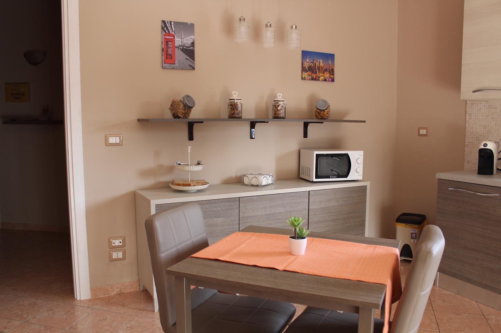 Camera Classic con letto matrimoniale o 2 letti singoli | Cucina condivisa | Mini-frigorifero, piano cottura, macchina per caffè espresso