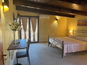 Loft panoramico, 1 camera da letto | Biancheria da letto di alta qualità, tende oscuranti, Wi-Fi gratuito