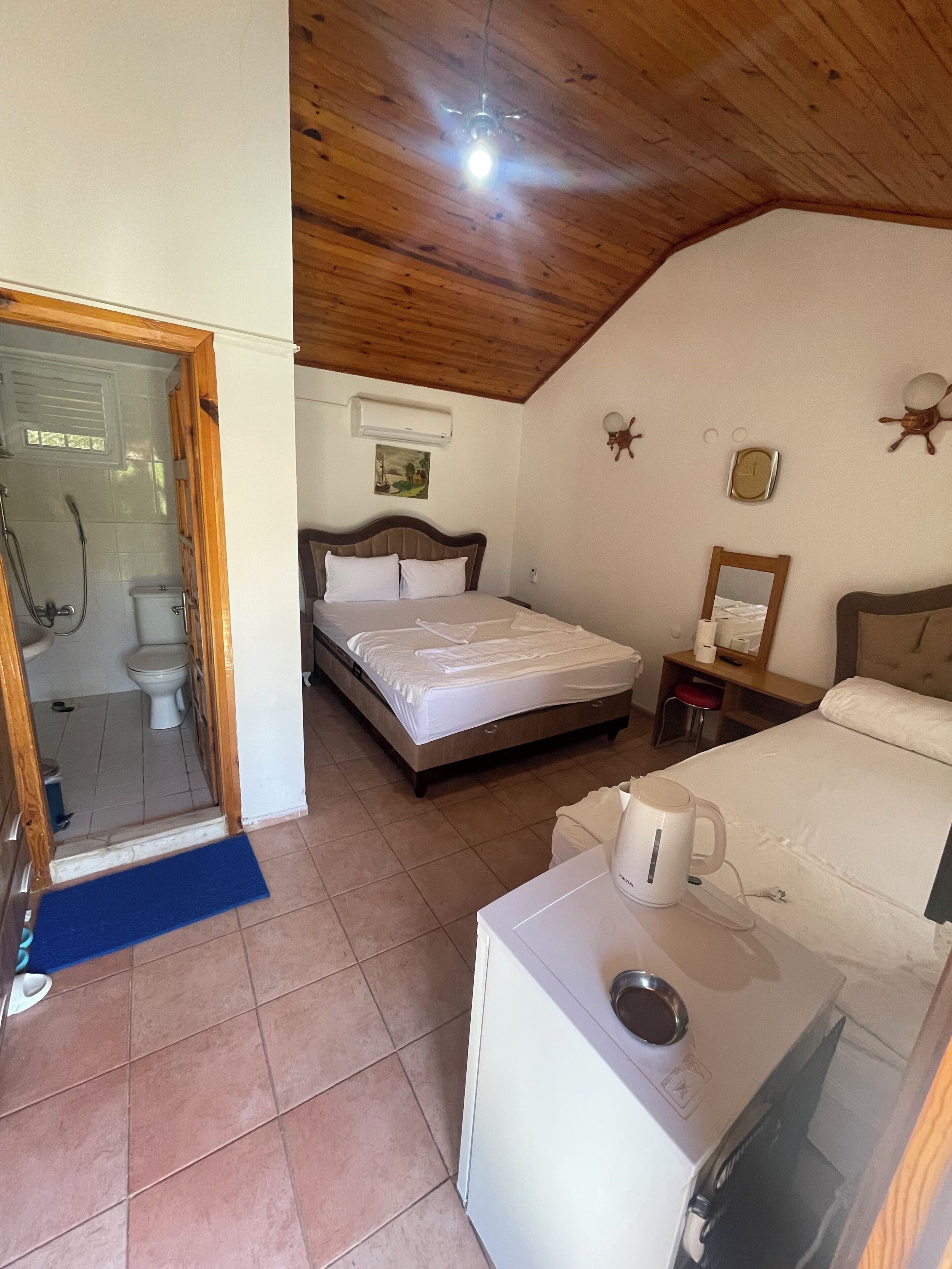 Desk, iron/ironing board, free cots/infant beds, free WiFi