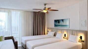 Superior Apartment, 1 Queen Bed with Sofa bed | Living area