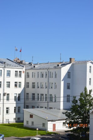 스탠다드 싱글룸, 침실 1개, 마당 전망 | 객실에서 보이는 전망