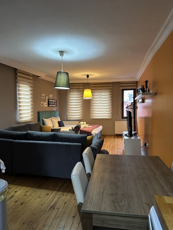 標準複式房屋 | 高級寢具、房內夾萬、書桌、隔音