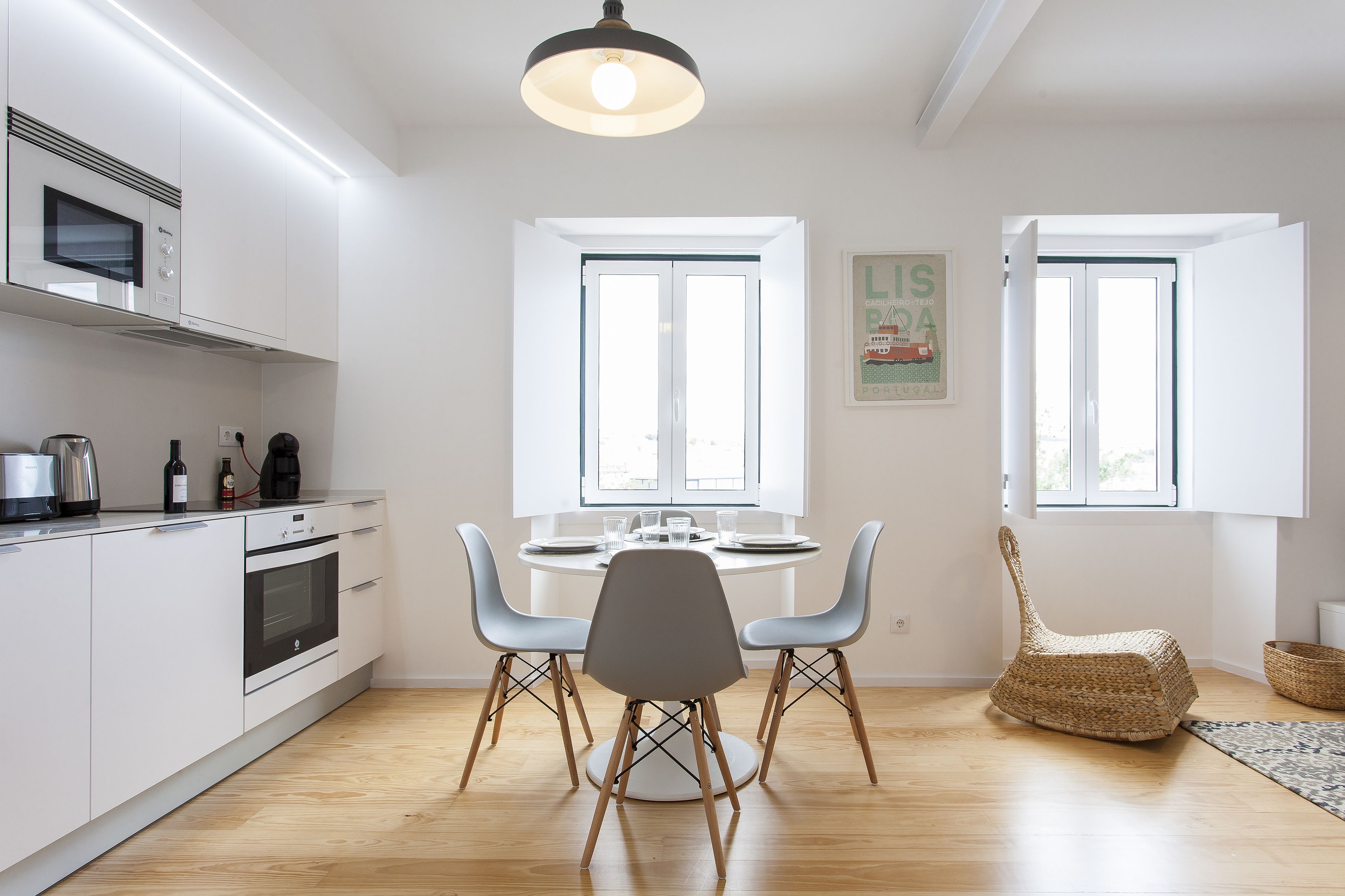 Appartement, 2 slaapkamers, uitzicht op stad (1) | Privékeuken | Een magnetron, een oven, een kookplaat, een vaatwasser
