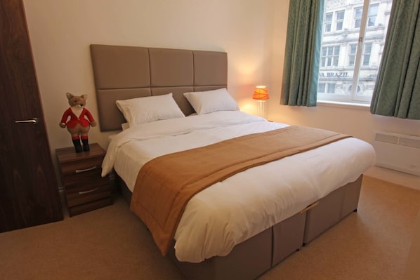 City-Apartment, 2 Schlafzimmer | 1 Schlafzimmer, Zimmersafe, Bügeleisen/Bügelbrett, kostenloses WLAN