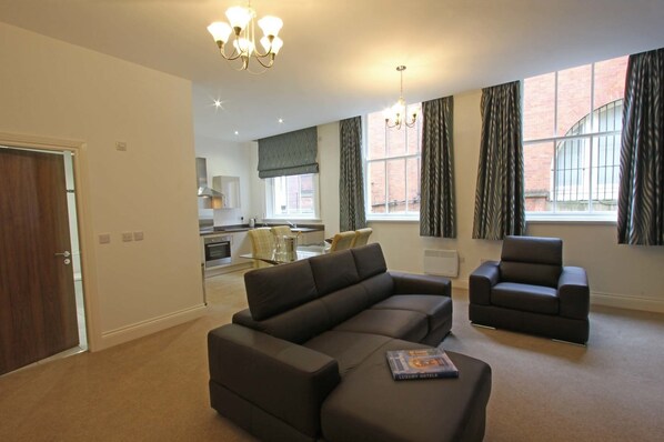 City Apartment, 2 Bedrooms