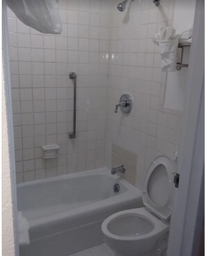 Ducha y bañera combinadas