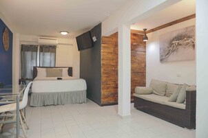 Quarto júnior | Roupas de cama premium, Wi-Fi de cortesia, roupa de cama