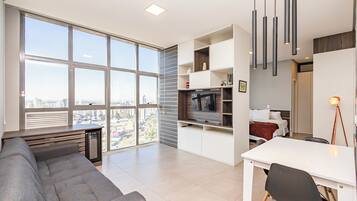 Studio | Living area
