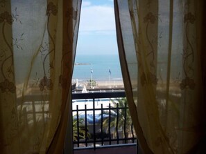 Quarto triplo | Vista do quarto