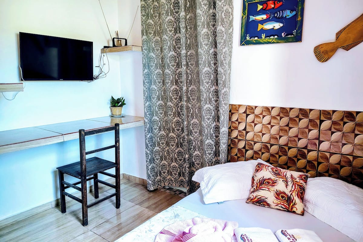 1 bedroom, free WiFi, bed sheets
