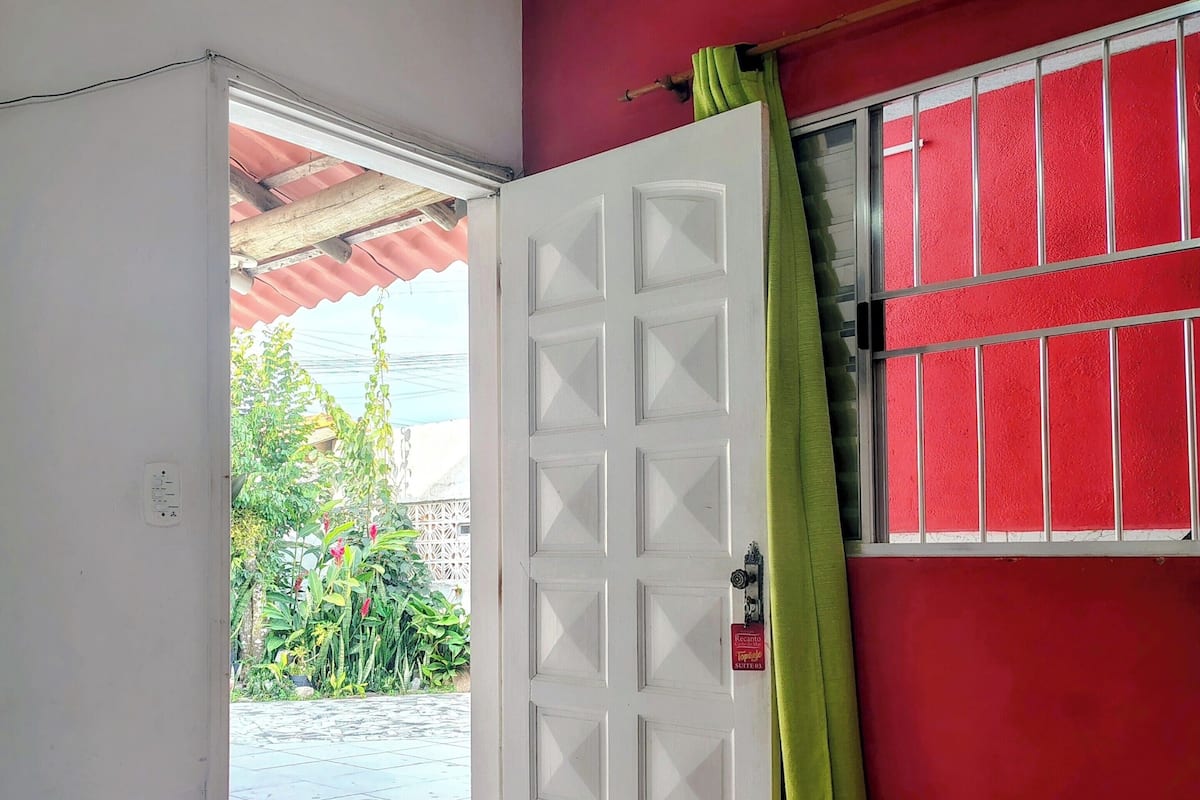 Quarto Topazio | 1 camera, Wi-Fi gratuito, lenzuola