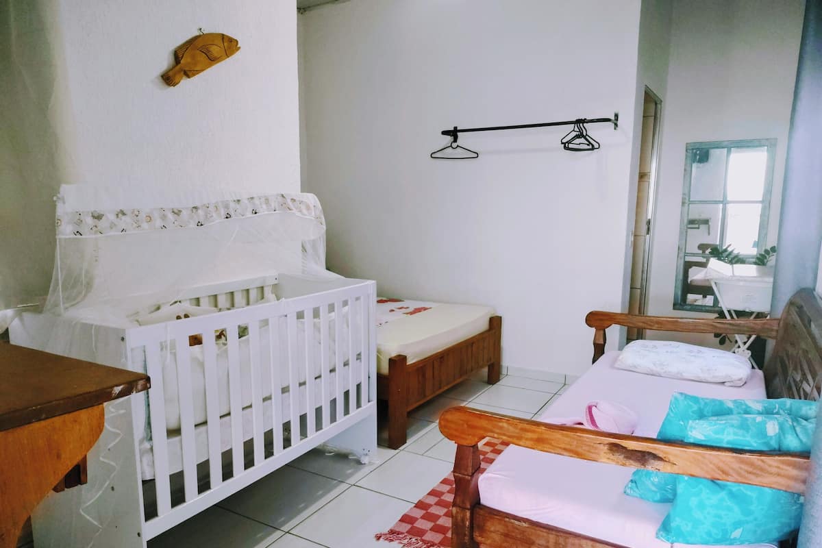 1 bedroom, free WiFi, bed sheets