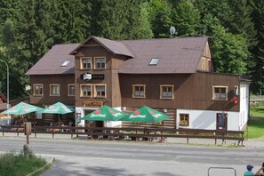 Facciata della struttura