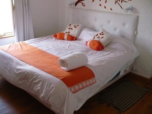 Premium bedding, free cots/infant beds, free WiFi
