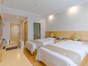 In-room safe, free WiFi