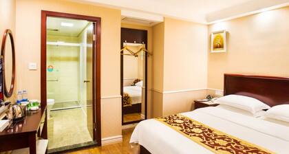 Greentree Inn Linjiang North Road Express