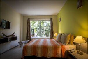 Apartamento de diseño, 2 habitaciones, cocina, en la zona del jardín | 1 dormitorio, caja fuerte, cunas gratuitas y camas supletorias
