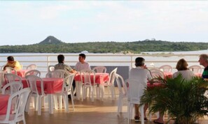Free daily buffet breakfast - Hotel Mirante da Ilha (Santarém)
