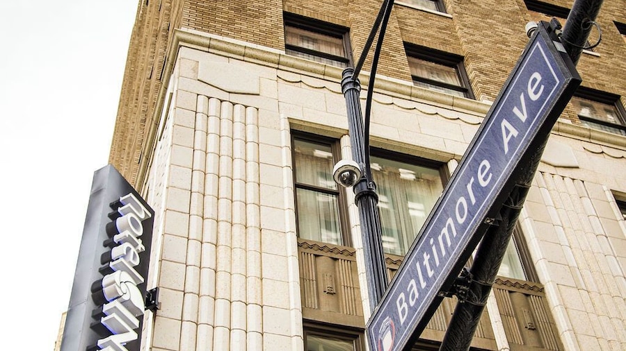 Hotel Indigo Kansas City Downtown by IHG