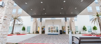 Holiday Inn Express & Suites Lake Charles South Casino Area by IHG