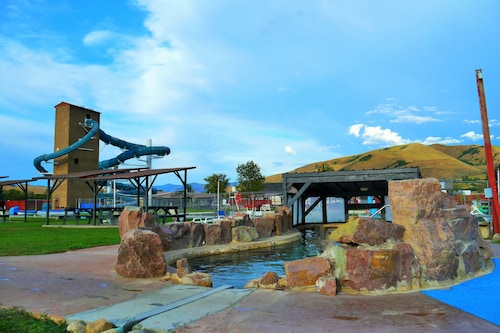 Bear River Hot Springs 