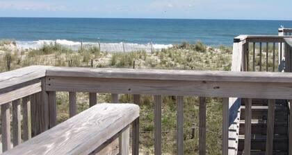 37 Coal Miner's Dream Studio Bedroom Condo by RedAwning