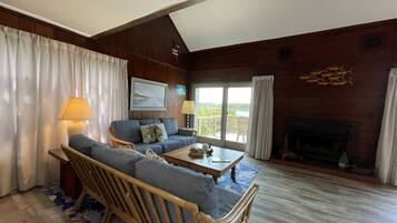 Cottage, 3 Bedrooms | Living area | LCD TV, fireplace, DVD player