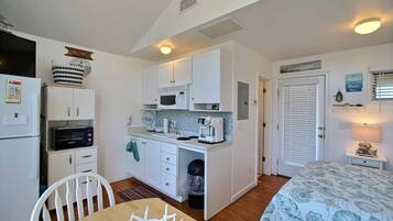 Studio | Laundry