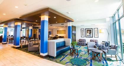 Holiday Inn Express & Suites Greenville S- Piedmont by IHG