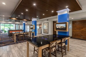 Exterior - Holiday Inn Express & Suites Greenville S- Piedmont by IHG (Piedmont)