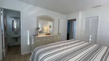 Cottage, 4 Bedrooms | 4 bilik tidur, Wi-fi percuma
