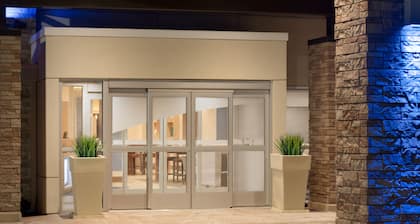 Holiday Inn Express & Suites-Cincinnati South - Wilder by IHG