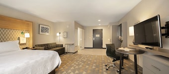 Holiday Inn & Suites Decatur-Forsyth by IHG