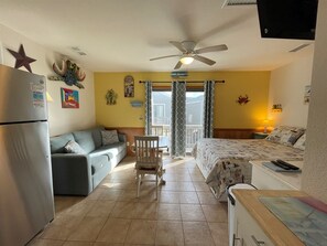 Studio - 9 Nautical Nine Studio Bedroom Condo by RedAwning (Hatteras)