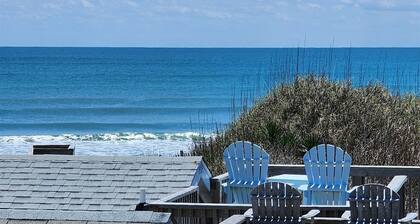 9 Nautical Nine Studio Bedroom Condo by RedAwning
