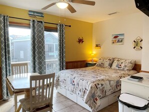 Studio | 1 bedroom, free WiFi - 9 Nautical Nine Studio Bedroom Condo by RedAwning (Hatteras)