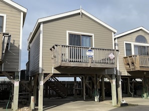 Studio | Exterior