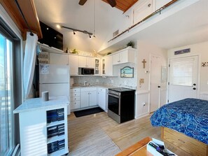 Studio | Private kitchen | Full-size fridge, microwave, stovetop, coffee/tea maker - 13 Dry Dock Studio Bedroom Condo by RedAwning (Hatteras)