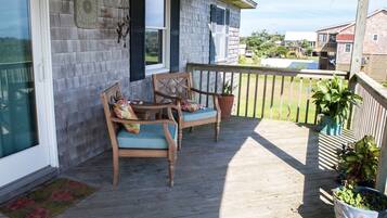 Cottage, 4 Bedrooms | Balcony