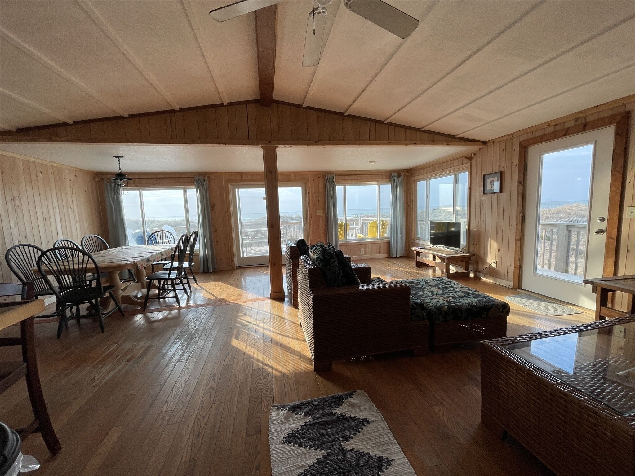 Cottage, 3 phòng ngủ | Khu phòng khách | TV, đầu đĩa DVD 