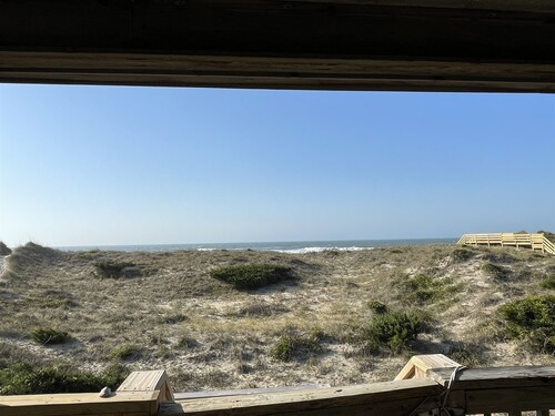 Time / Tide 4 Bedroom Cottage by RedAwning