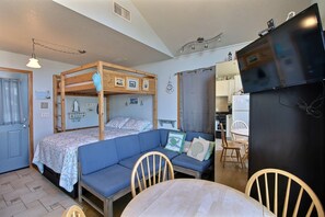 Studio | 1 bedroom, free WiFi - 27 Oceans Door East Studio Bedroom Condo by RedAwning (Hatteras)