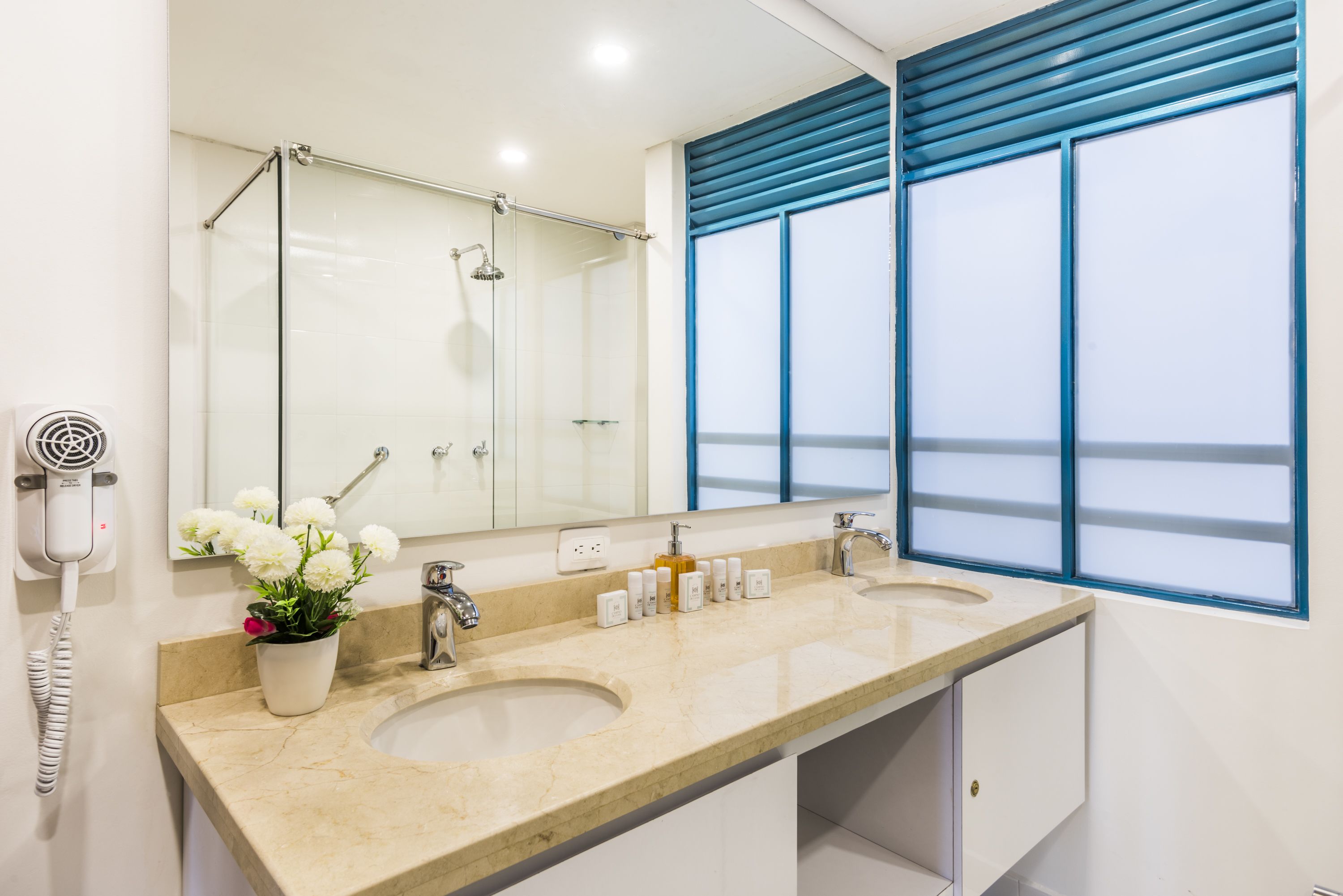 deluxe room, 1 king bed, balcony | view from room