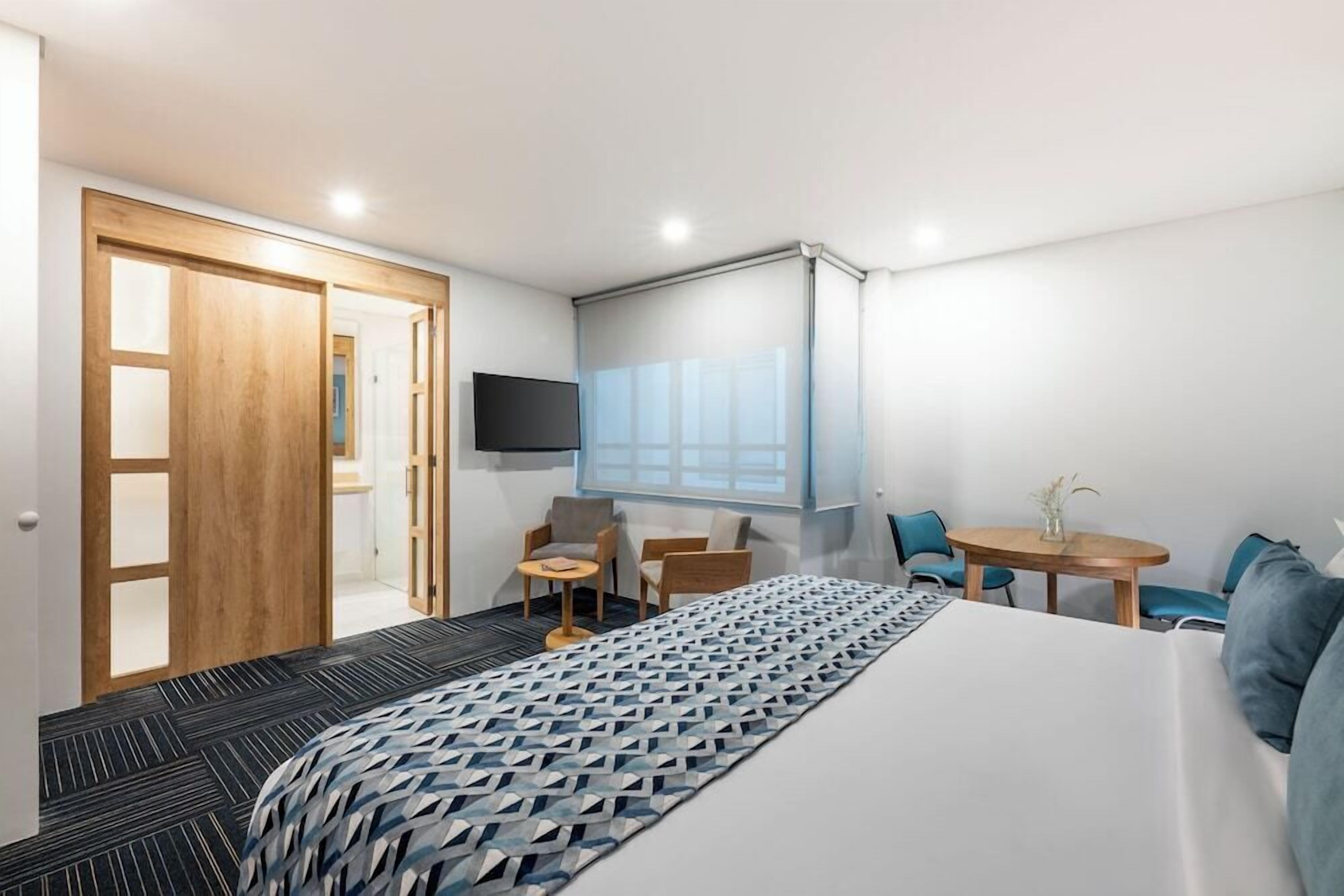Ropa de cama de alta calidad y camas con pillow-top 